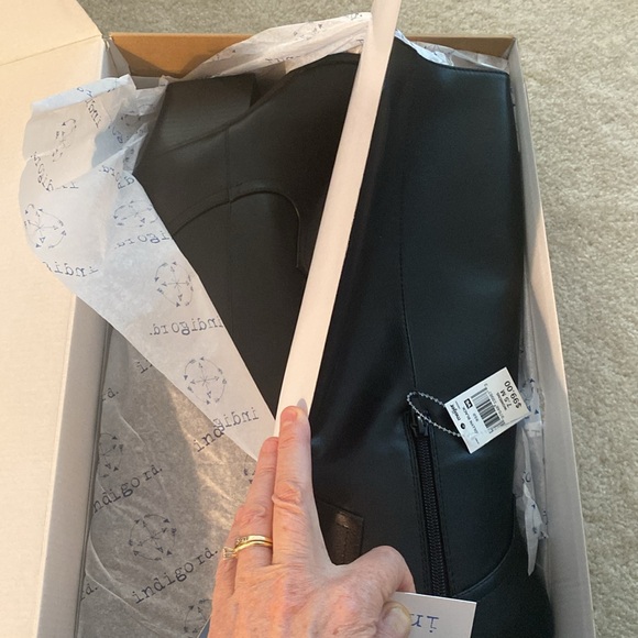 Indigo road black NIB size 7.5 M boots - Picture 4 of 10